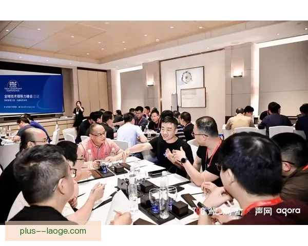 曼联官宣携手全球顶级科技公司开启长期数据合作重塑足球智能时代